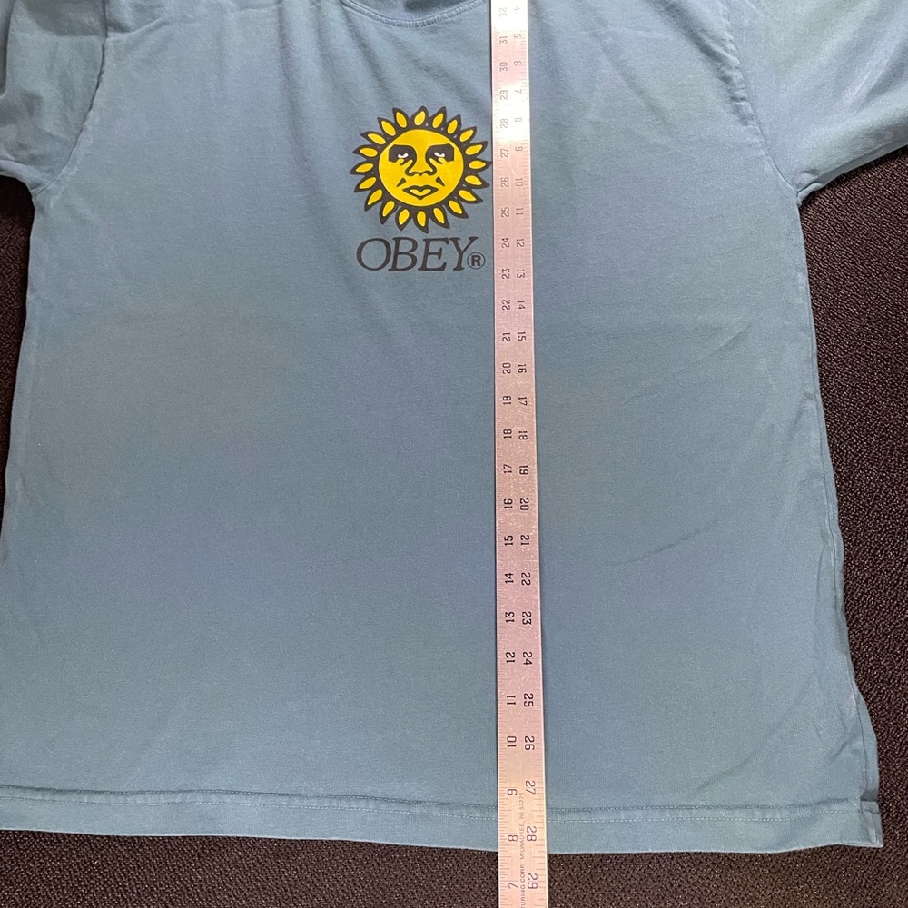 OBEY blue graphic tee w/ yellow sun sz L - Picture 5 of 12